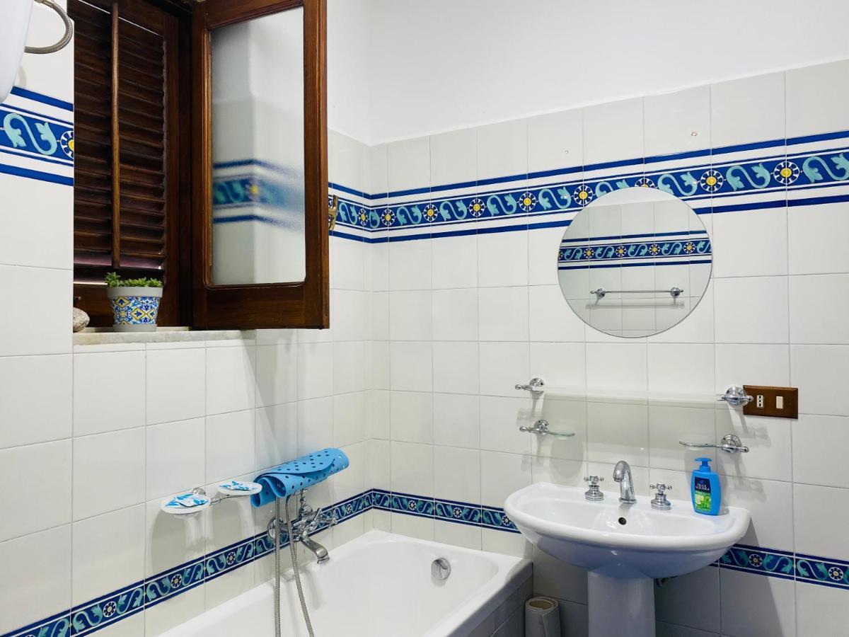 A Punta Terra Isnello Bed and Breakfast Esterno foto